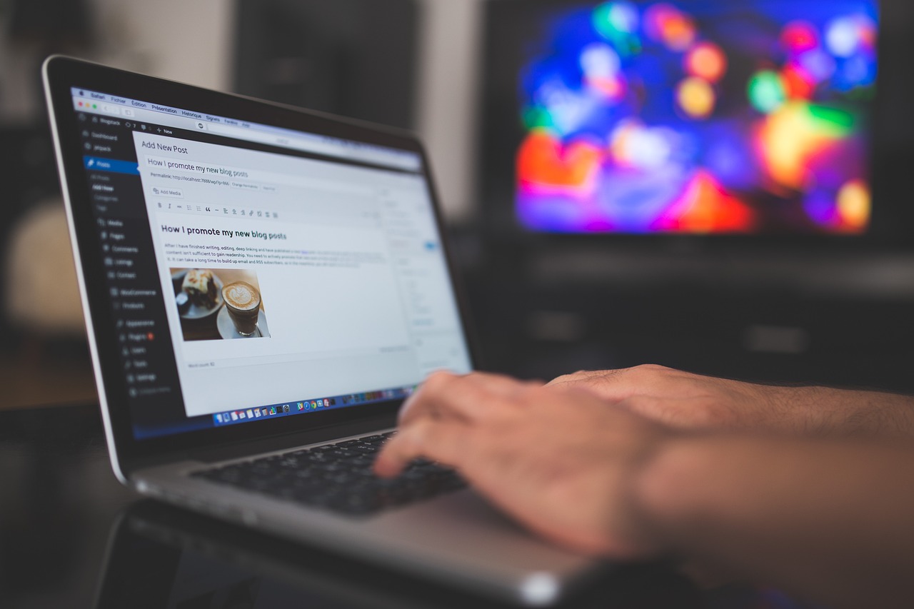 découvrez des stratégies efficaces pour fixer vos tarifs en tant que freelance et maximiser vos revenus tout en attirant des clients.