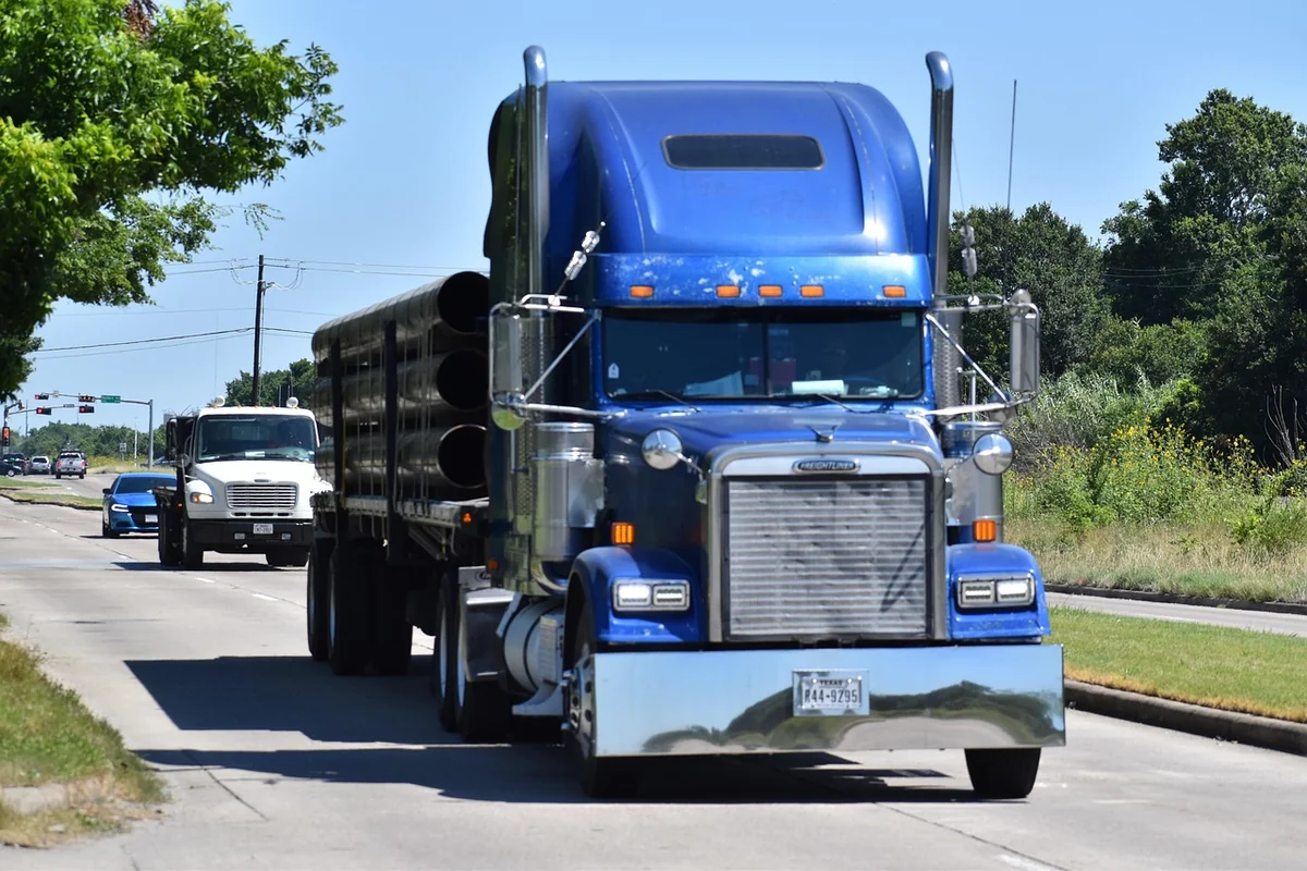 Types de camions de déménagement : lequel choisir pour vos 20 m³ ?