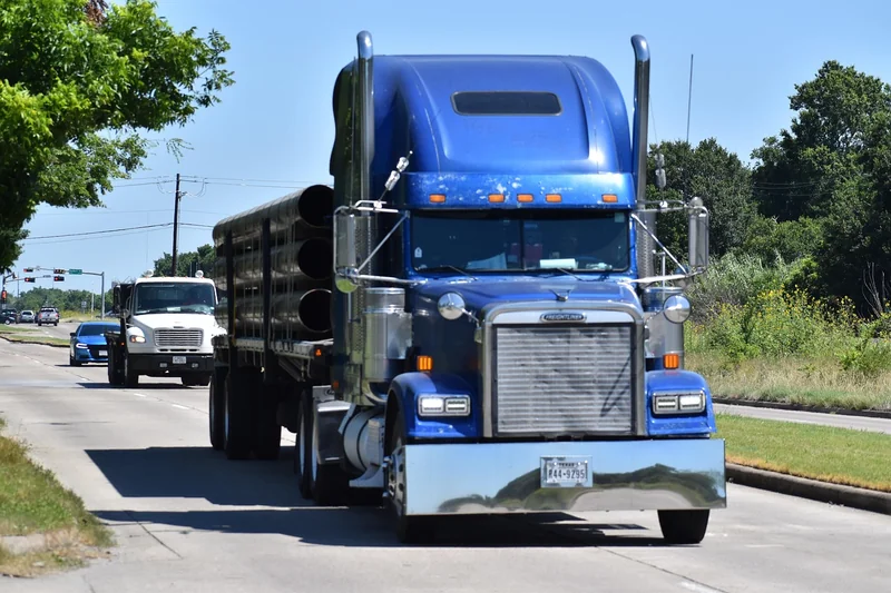 Types de camions de déménagement : lequel choisir pour vos 20 m³ ?